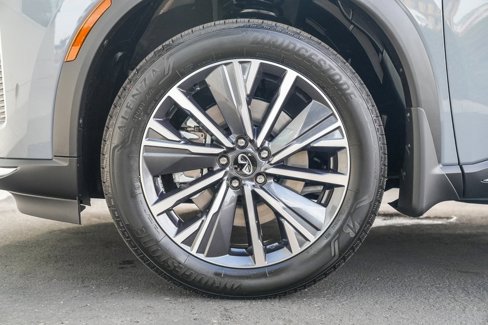 New 2026 INFINITI QX60 Luxe w/ Cargo Package image 9