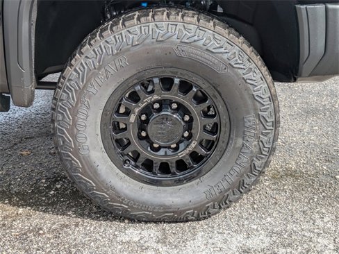 New 2026 GMC Sierra 2500 AT4X w/ AT4X AEV Edition image 11