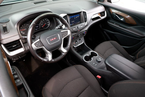 Used 2018 GMC Terrain SLE w/ Driver Convenience Package image 4