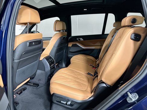 New 2026 BMW X7 xDrive40i w/ M Sport Package image 23
