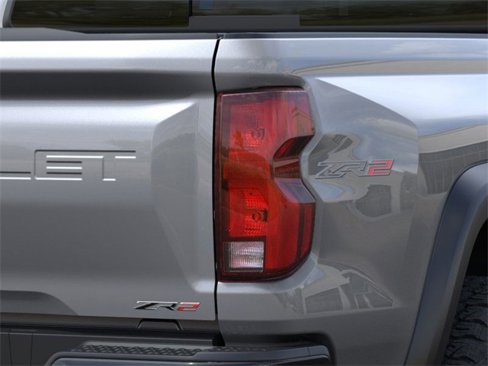 New 2026 Chevrolet Colorado ZR2 w/ Technology Package image 11
