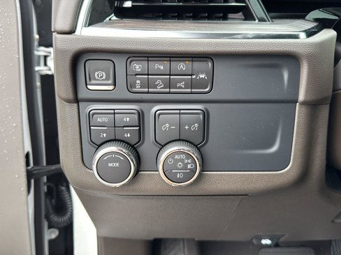 New 2025 Chevrolet Tahoe Z71 w/ Comfort Package image 22
