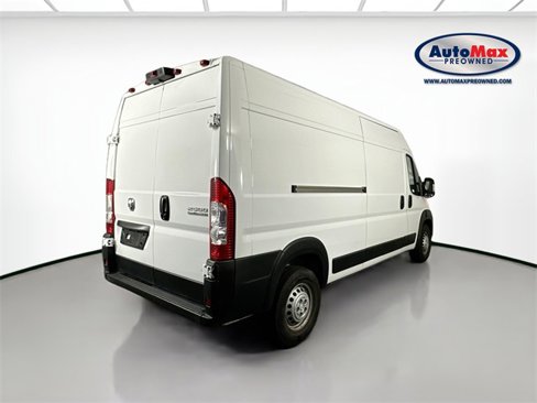 Used 2025 RAM ProMaster 2500 w/ Convenience Group image 2