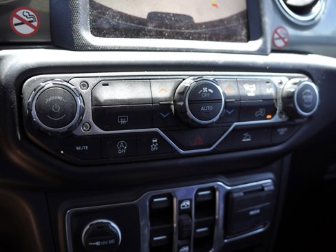 Certified 2023 Jeep Wrangler Unlimited Sahara image 17