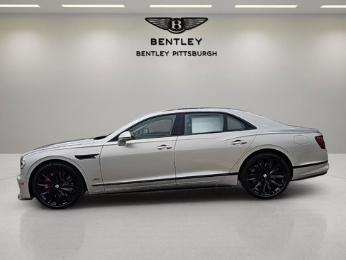 New 2025 Bentley Flying Spur Plug-In Hybrid image 8