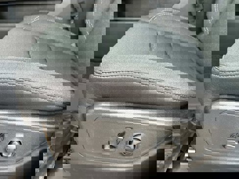 New 2026 RAM 1500 4x4 Crew Cab image 21