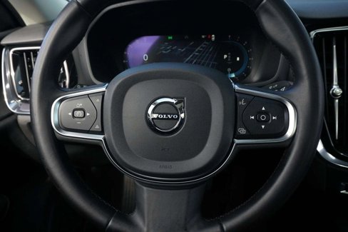 Used 2024 Volvo S60 B5 Core image 25
