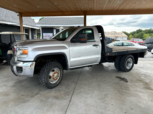 Used 2018 GMC Sierra 3500 4x4 Regular Cab w/ Sierra Convenience Package image 3