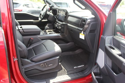 New 2025 Ford F150 Lariat image 18