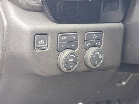 New 2026 Chevrolet Silverado 1500 LT w/ All Star Edition Plus image 21