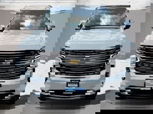 Used 2021 Chevrolet Tahoe Premier w/ Premium Package image 9