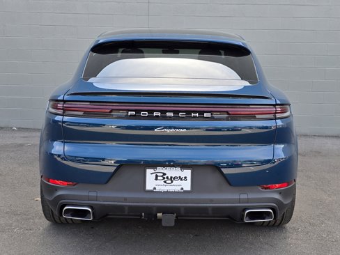 New 2025 Porsche Cayenne Coupe image 8