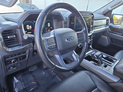 Used 2023 Ford F150 Lariat image 10