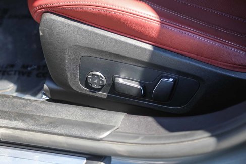 Used 2025 BMW 330i Sedan image 19
