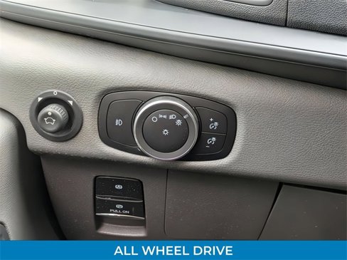 Certified 2023 Ford Transit 250 Low Roof AWD w/ Exterior Upgrade Package image 19