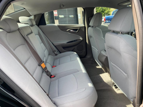 Used 2018 Chevrolet Malibu LS image 25