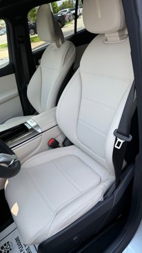 Used 2025 Mercedes-Benz GLC 350e 4MATIC image 17