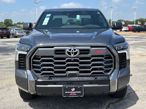 New 2025 Toyota Tundra Platinum image 3