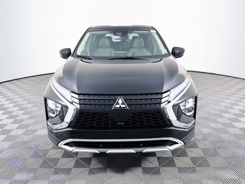 Used 2025 Mitsubishi Eclipse Cross SE image 2