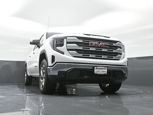 New 2025 GMC Sierra 1500 SLE image 20