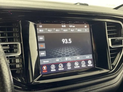 Used 2021 Dodge Durango SXT image 17