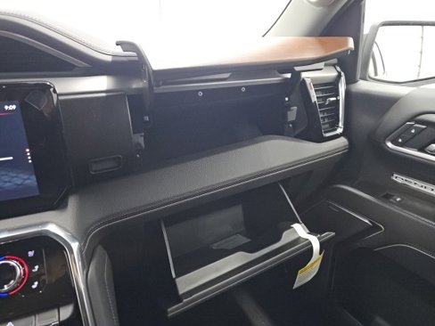 New 2026 GMC Sierra 1500 Denali w/ Denali Reserve Package image 30