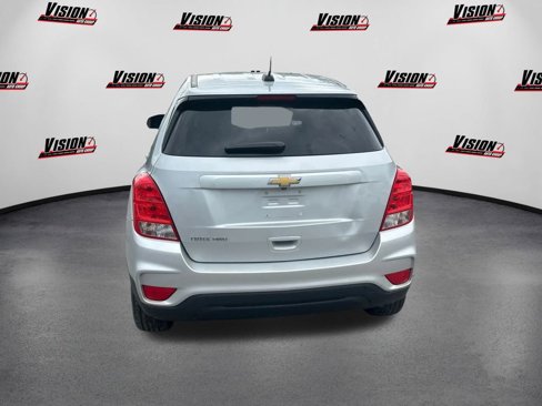 Used 2017 Chevrolet Trax LS w/ Fleet Convenience Package image 6