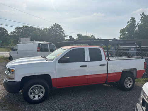 Used 2018 Chevrolet Silverado 1500 W/T w/ Trailering Package image 7