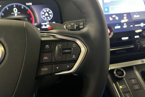 Used 2025 Lexus GX 550 image 22