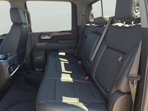 New 2026 GMC Sierra 2500 Denali w/ Denali Reserve Package image 11