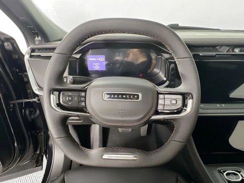 New 2025 Jeep Wagoneer Limited image 12