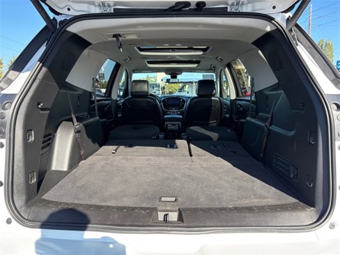 Used 2020 Chevrolet Traverse Premier image 34