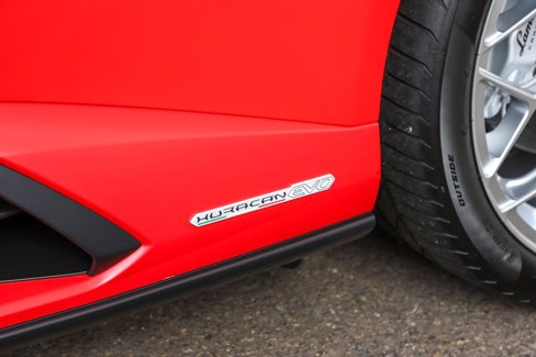 Used 2024 Lamborghini Huracan EVO image 61
