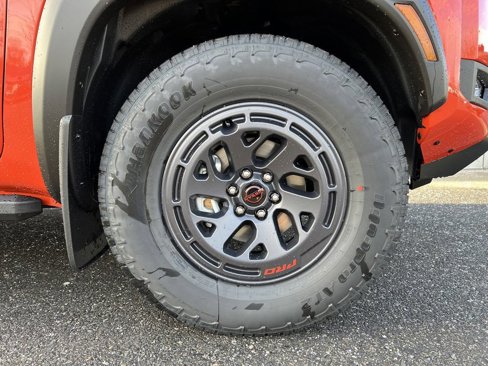New 2025 Nissan Frontier PRO-4X w/ Pro Premium Package image 10