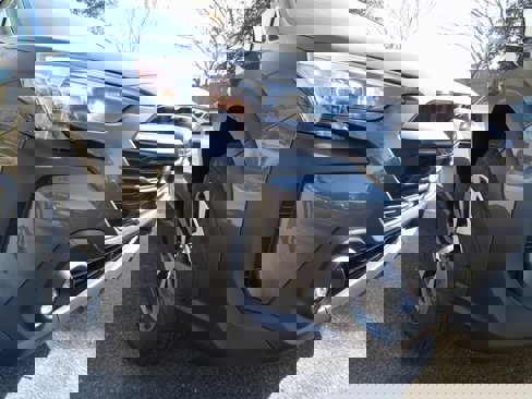 Certified 2025 Subaru Outback Premium image 5