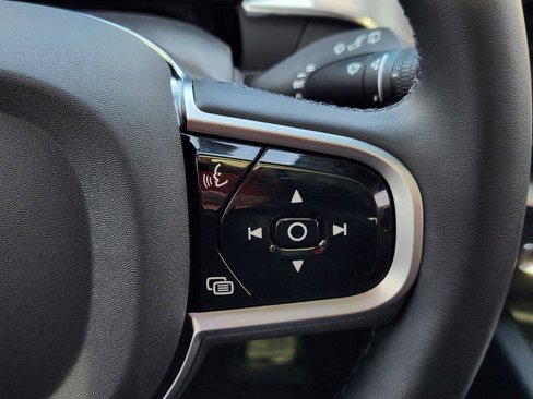 Certified 2026 Volvo XC60 T8 Polestar image 28