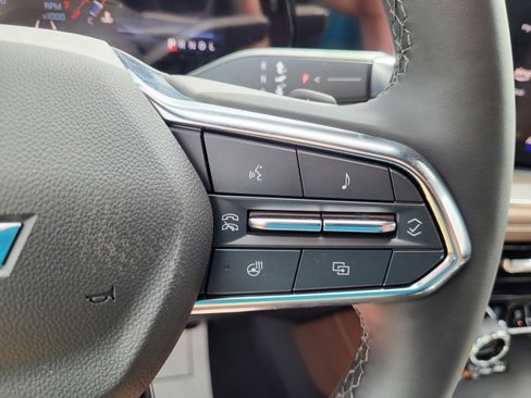 New 2025 Chevrolet Suburban High Country image 22