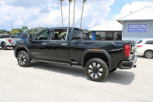Used 2024 GMC Sierra 2500 Denali w/ Denali Reserve Package image 7