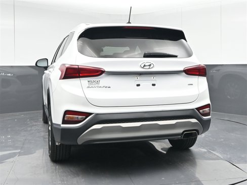Used 2020 Hyundai Santa Fe SE image 6