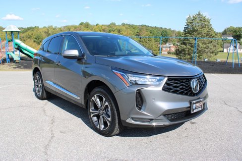 New 2025 Acura RDX w/ Technology Package image 2