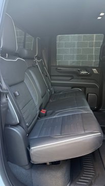 Used 2025 GMC Sierra 2500 AT4X image 44