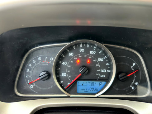 Used 2015 Toyota RAV4 LE image 26