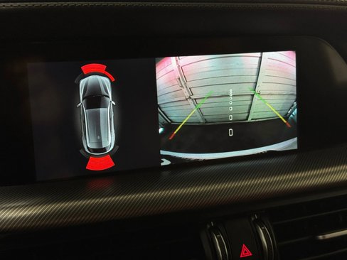 Used 2022 Alfa Romeo Stelvio Veloce image 32