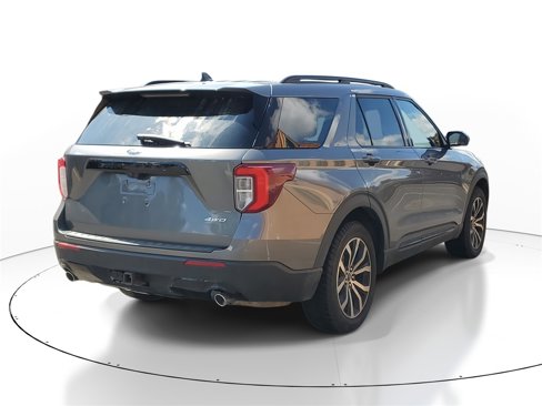 Used 2022 Ford Explorer ST-Line w/ Class IV Trailer Tow Package image 4