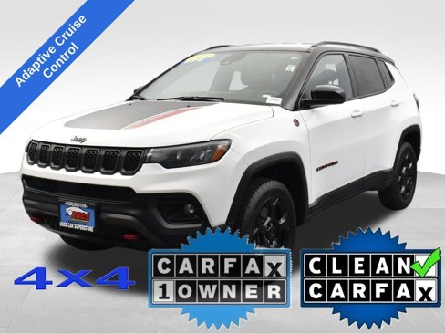 Used 2023 Jeep Compass Trailhawk image 1