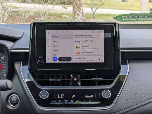 Used 2023 Toyota Corolla SE image 17