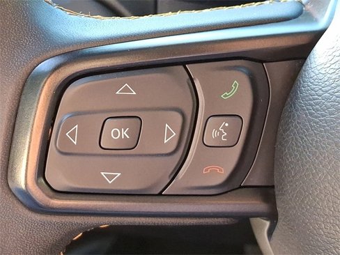 Used 2024 Jeep Wrangler Unlimited image 21