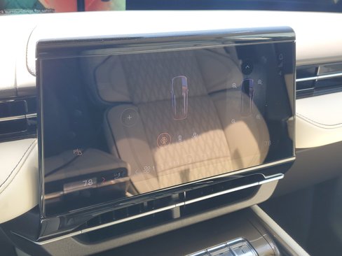 New 2025 Lincoln Nautilus Black Label w/ Jet Appearance Package image 24