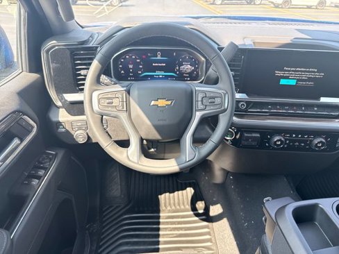 New 2026 Chevrolet Silverado 1500 LT image 2