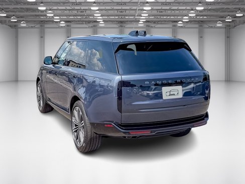 New 2025 Land Rover Range Rover SE image 3